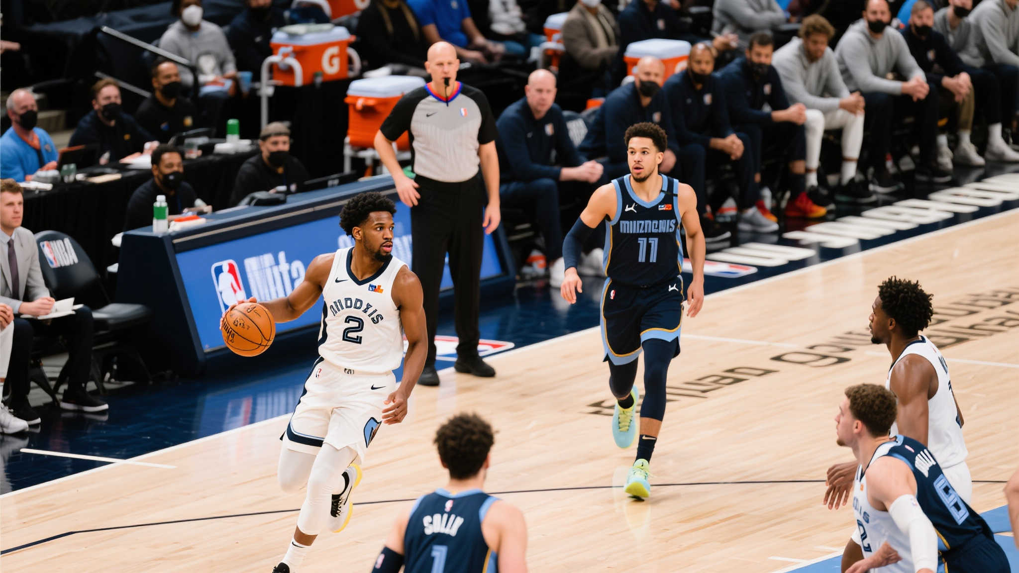 亚历山大包揽MVP得分王西决MVP，雷霆夺冠